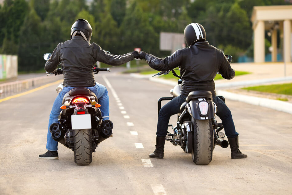 Najlepšie oblečenie pre motorkárov: vsaďte na moto oblečenie s membránou